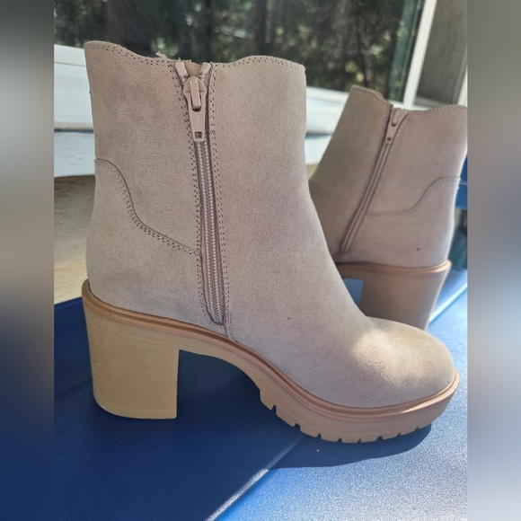 Universal Thread Target Taupe Suede Block Heel Ankle Boots - Picture 5 of 8